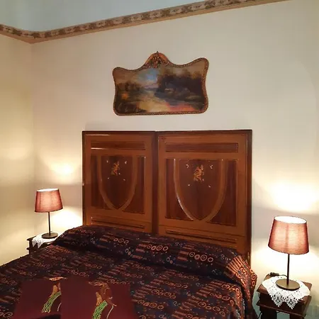 Antico Palazzo Affitti Brevi Oda ve Kahvaltı *